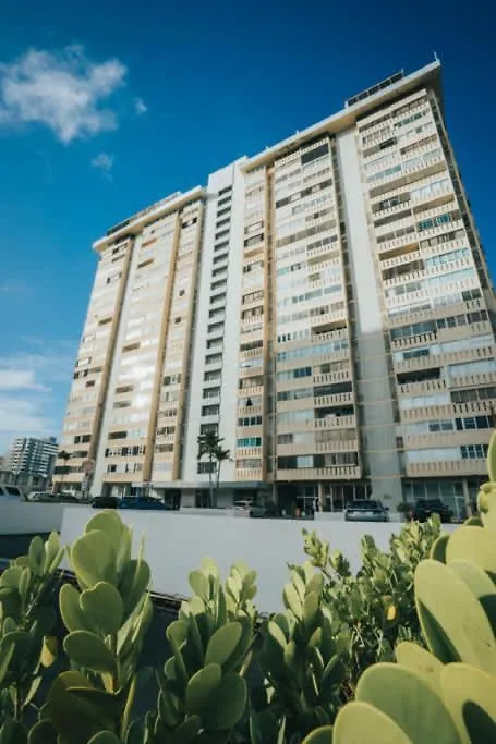 Apartmán Ocean Breeze Sub-Penthouse San Juan